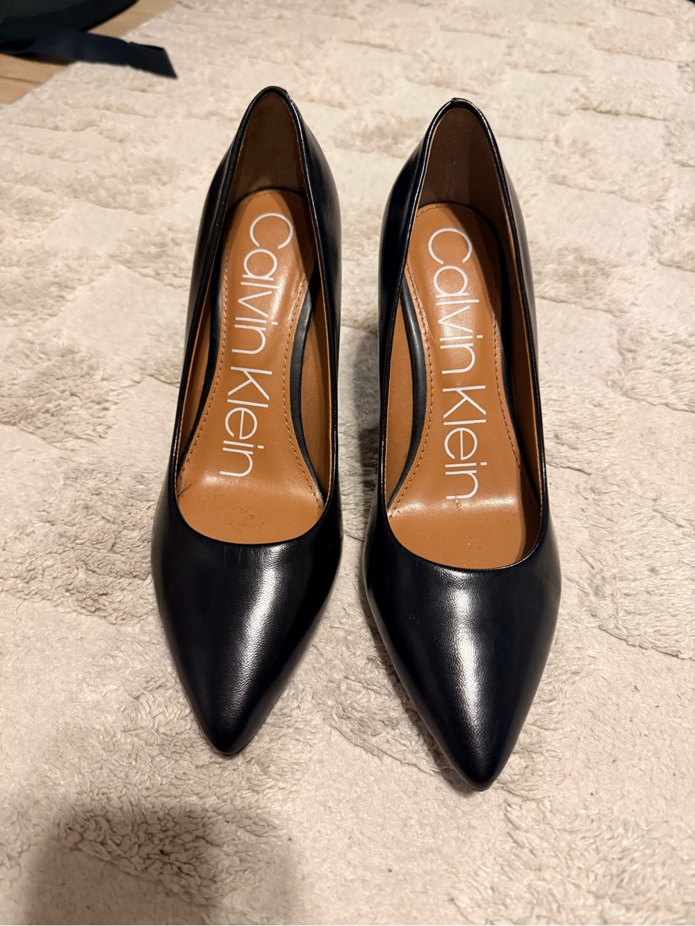 Calvin Klein Black Pointed-Toe Leather Pumps